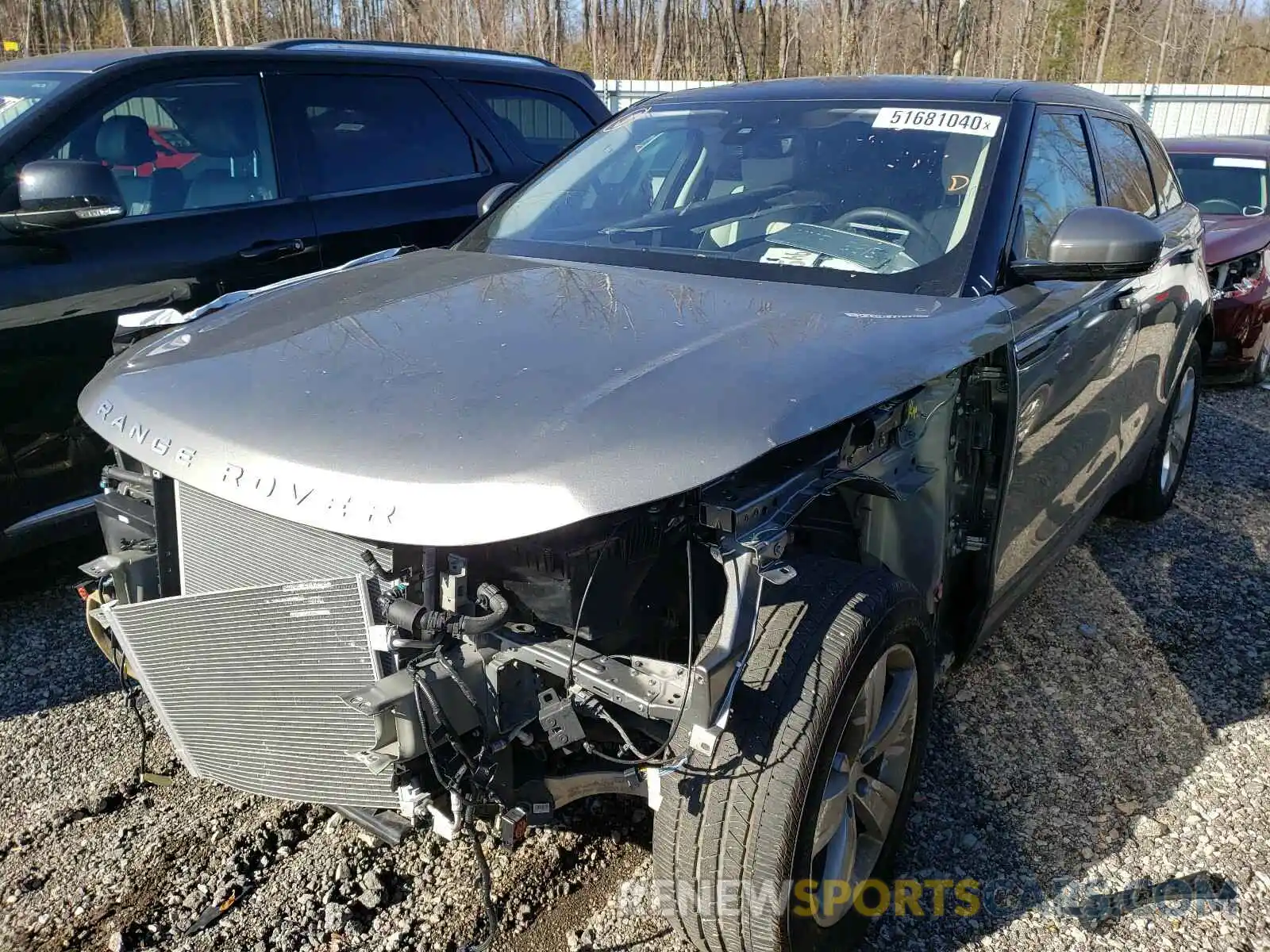 2 Photograph of a damaged car SALYB2EX6LA238229 LAND ROVER RANGEROVER 2020