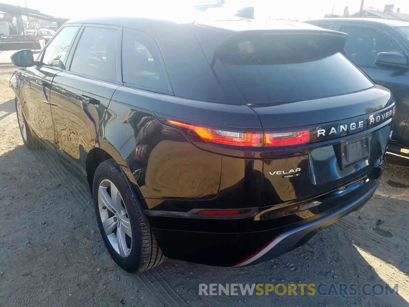 3 Photograph of a damaged car SALYB2EX6LA252891 LAND ROVER RANGEROVER 2020