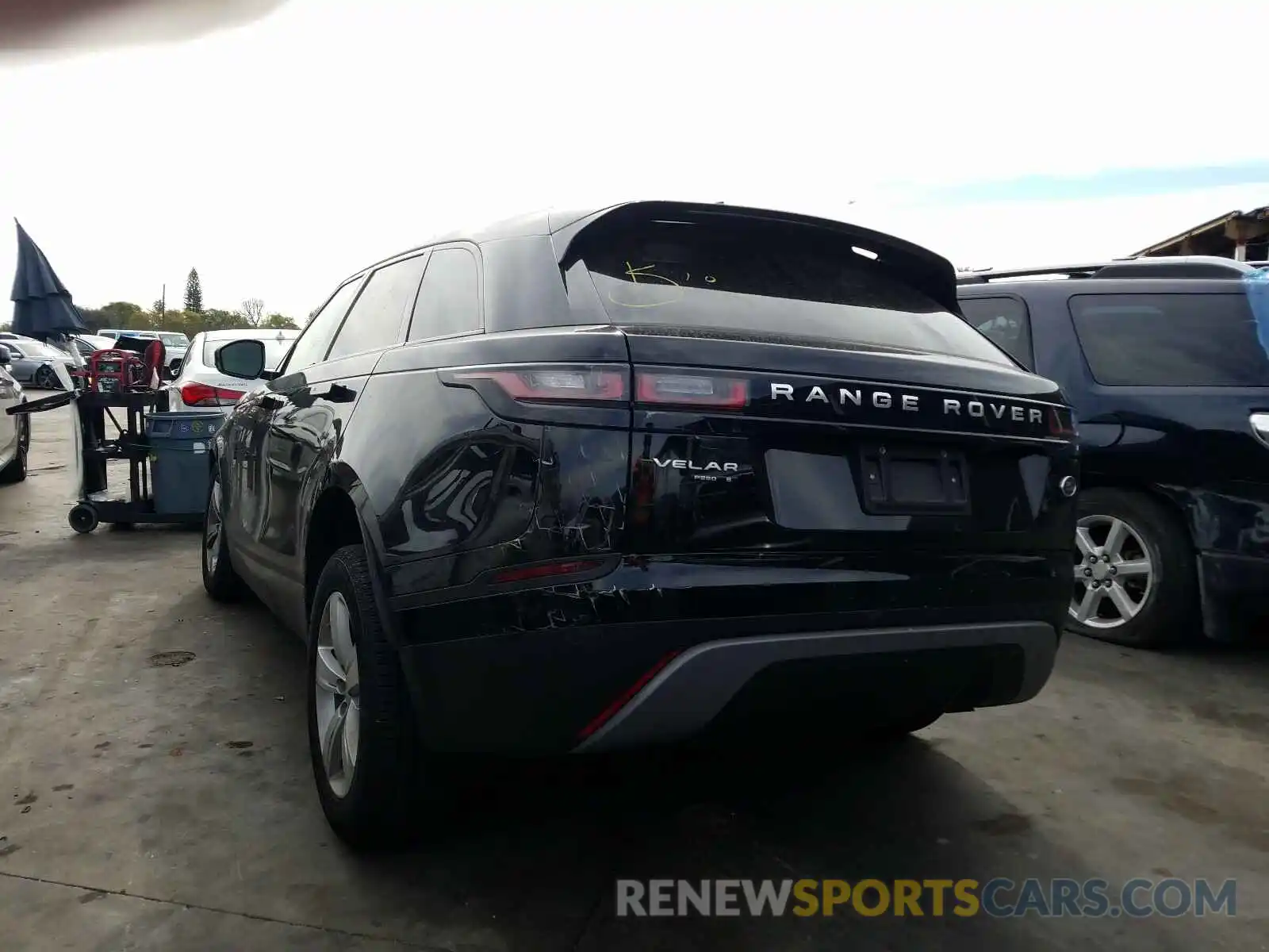 3 Photograph of a damaged car SALYB2EX6LA256892 LAND ROVER RANGEROVER 2020