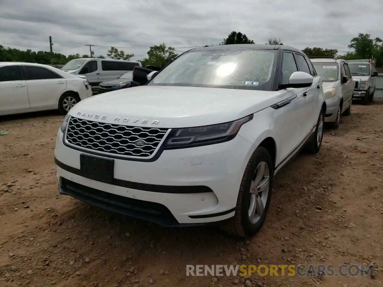 2 Photograph of a damaged car SALYB2EX6LA268895 LAND ROVER RANGEROVER 2020