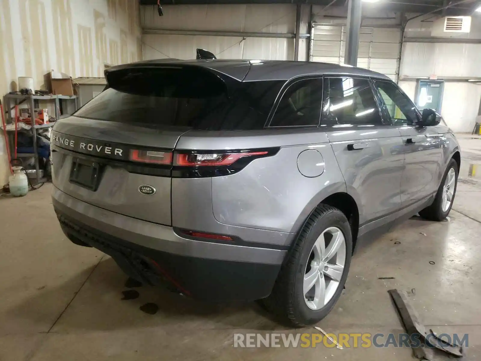 4 Photograph of a damaged car SALYB2EX7LA251975 LAND ROVER RANGEROVER 2020