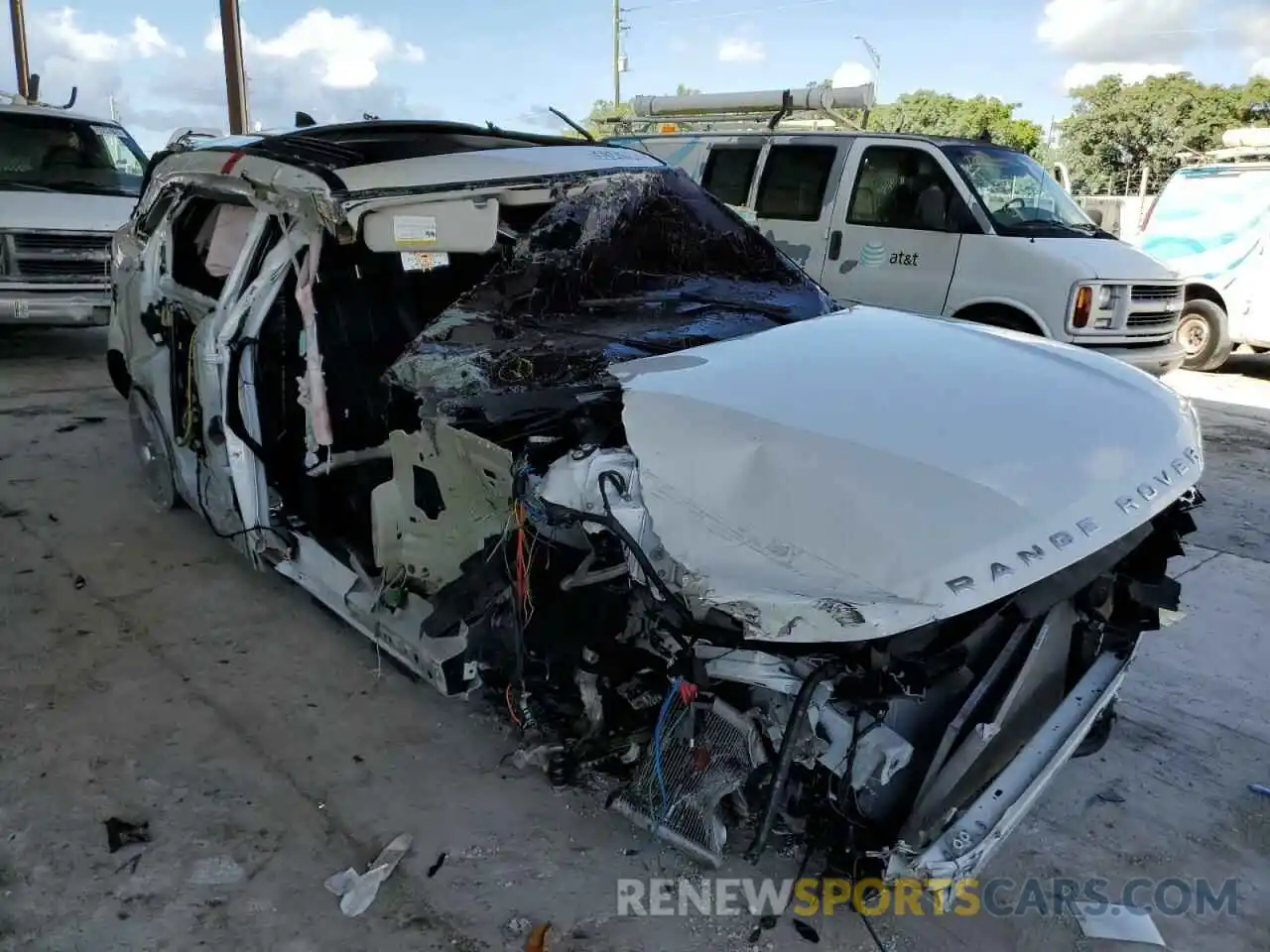 1 Photograph of a damaged car SALYB2EX7LA258263 LAND ROVER RANGEROVER 2020