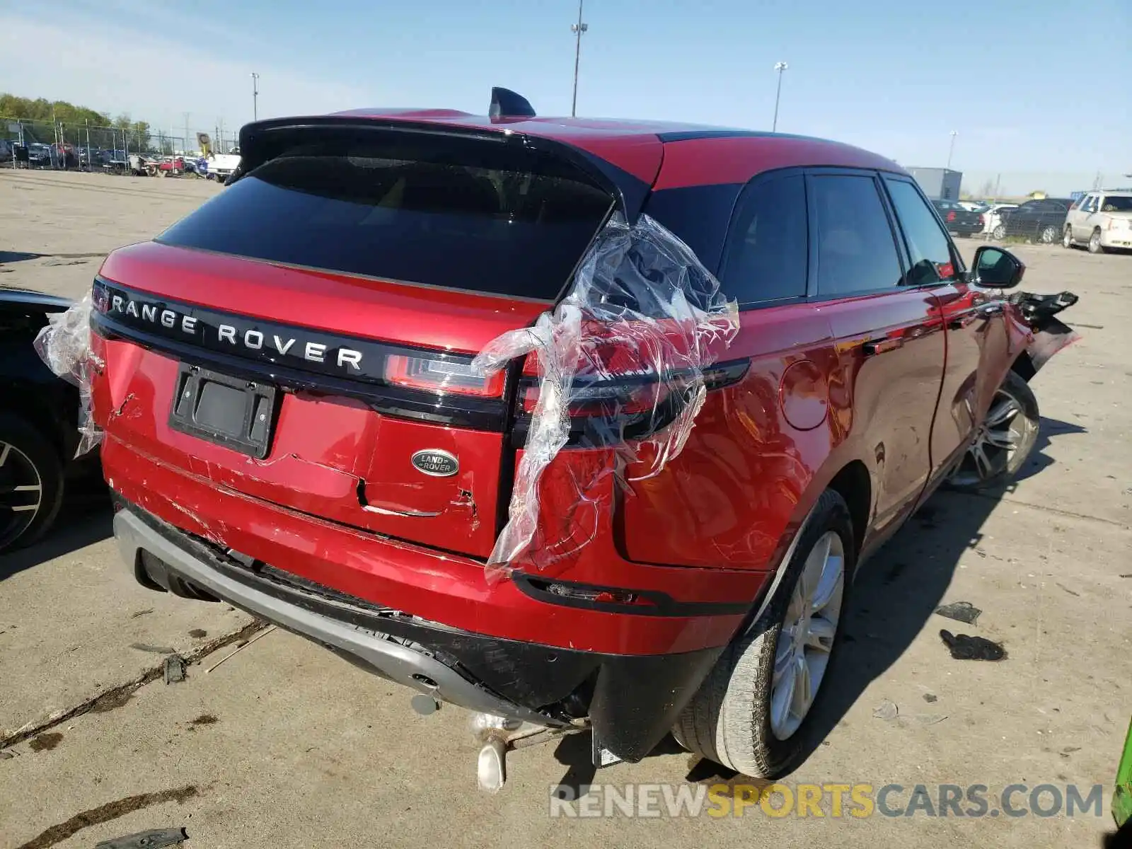 4 Photograph of a damaged car SALYB2EX8LA238247 LAND ROVER RANGEROVER 2020