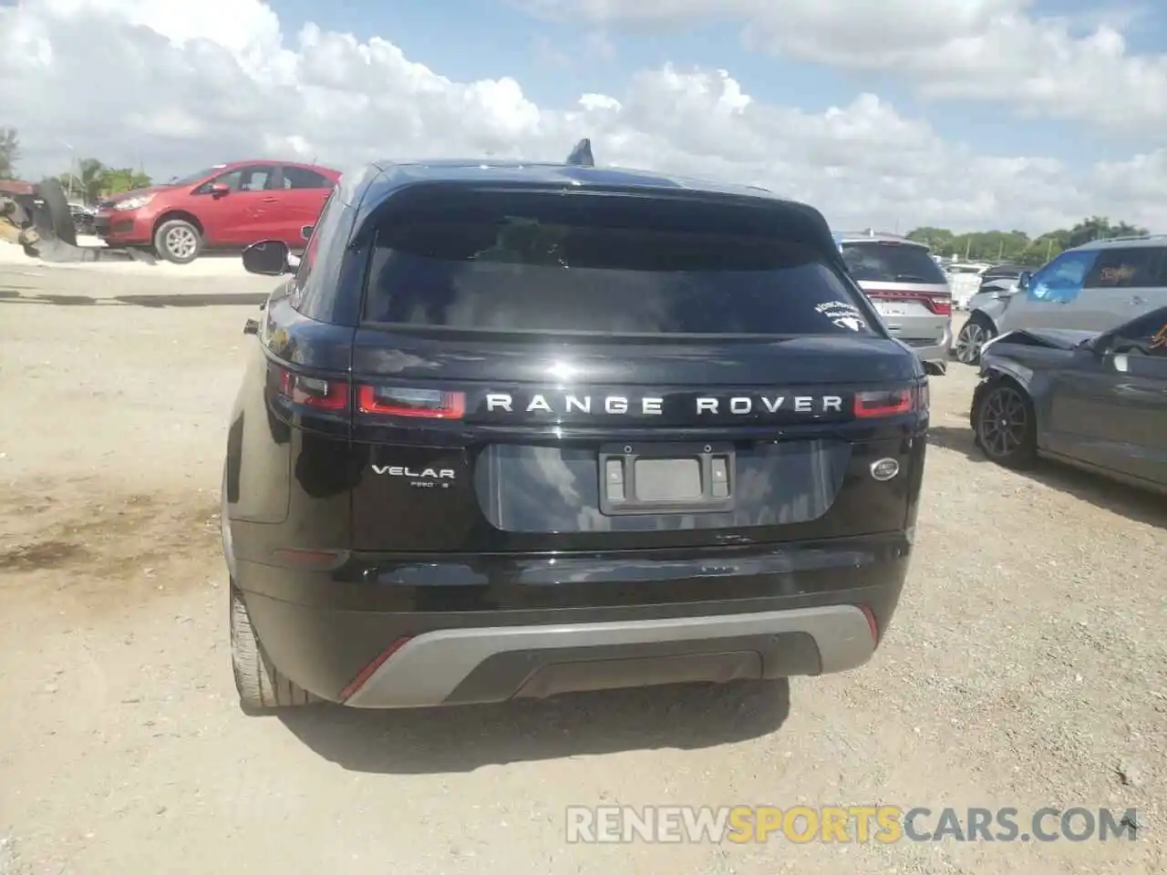 10 Photograph of a damaged car SALYB2EX8LA245733 LAND ROVER RANGEROVER 2020