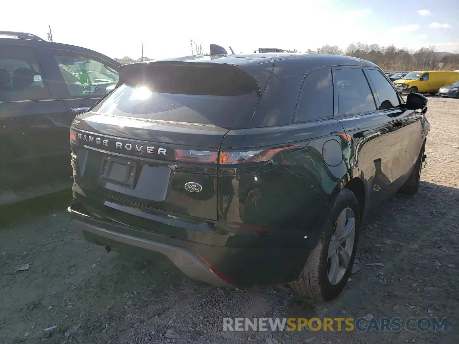 4 Photograph of a damaged car SALYB2EX8LA249832 LAND ROVER RANGEROVER 2020