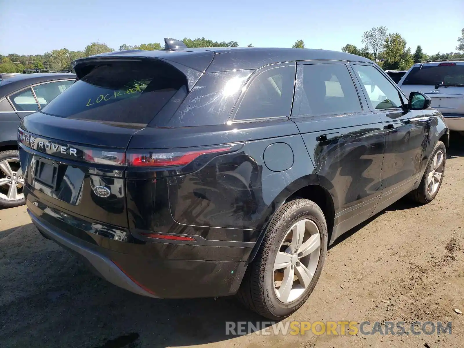 4 Photograph of a damaged car SALYB2EX8LA252732 LAND ROVER RANGEROVER 2020