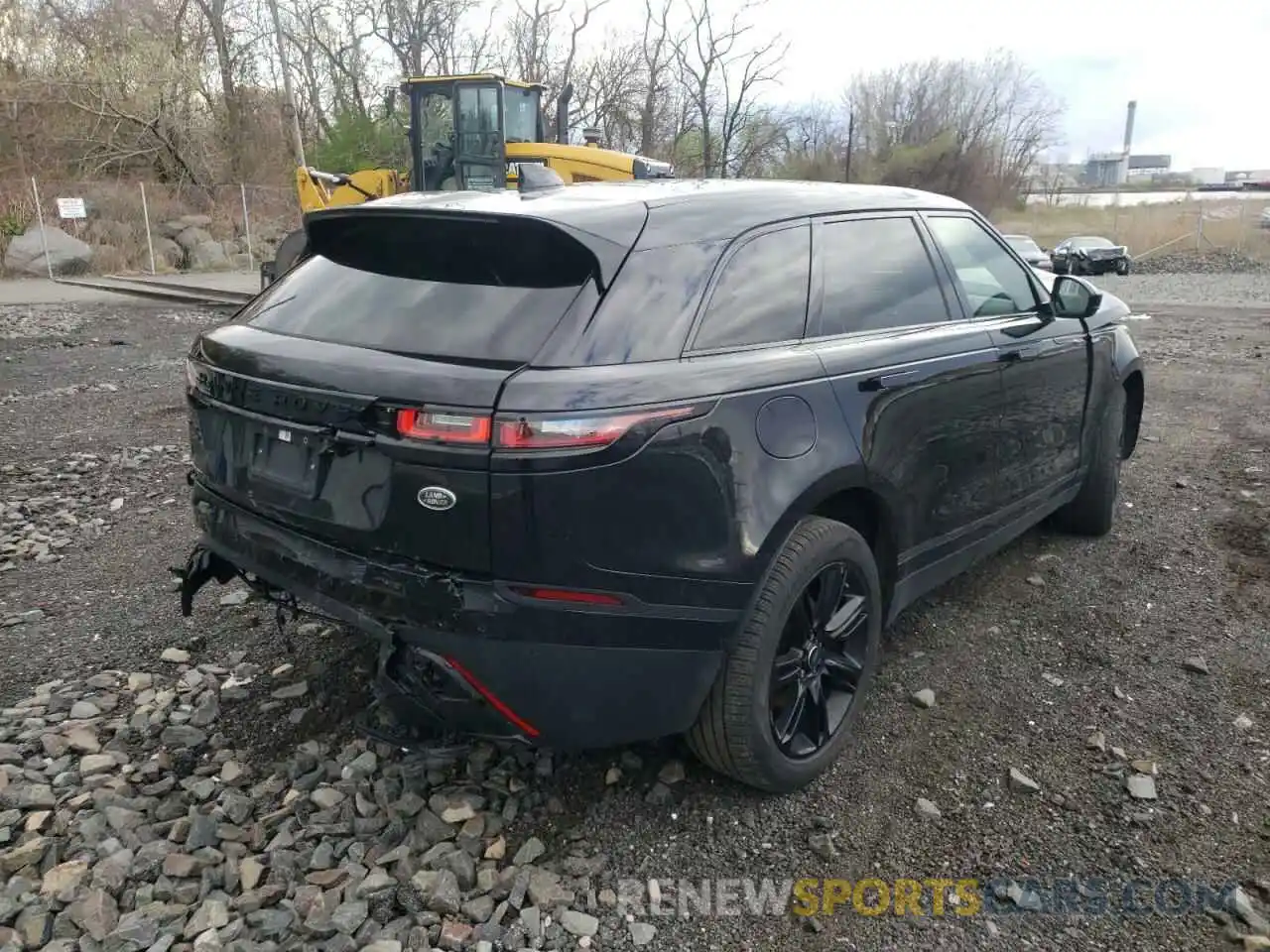 4 Photograph of a damaged car SALYB2EX9LA294553 LAND ROVER RANGEROVER 2020