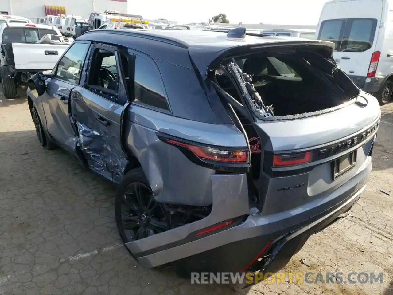 3 Photograph of a damaged car SALYB2EXXLA238654 LAND ROVER RANGEROVER 2020