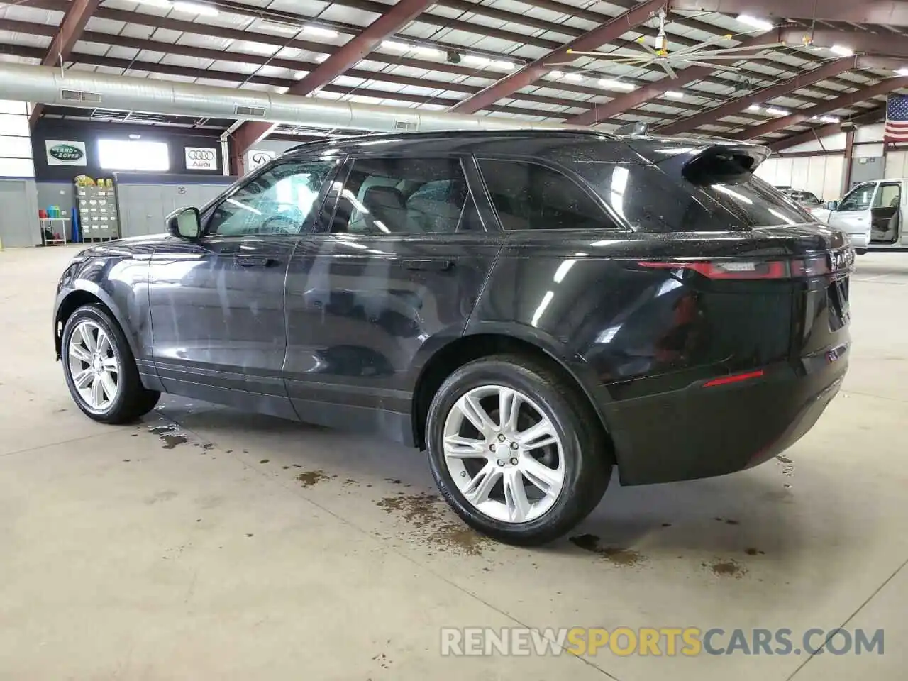 2 Photograph of a damaged car SALYB2FV1LA292972 LAND ROVER RANGEROVER 2020