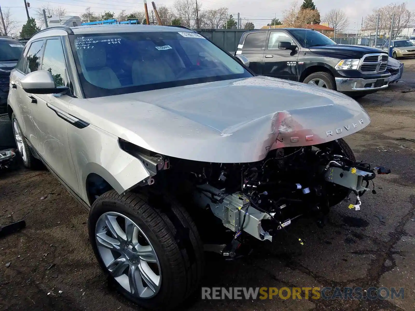 1 Photograph of a damaged car SALYB2FV6LA246909 LAND ROVER RANGEROVER 2020