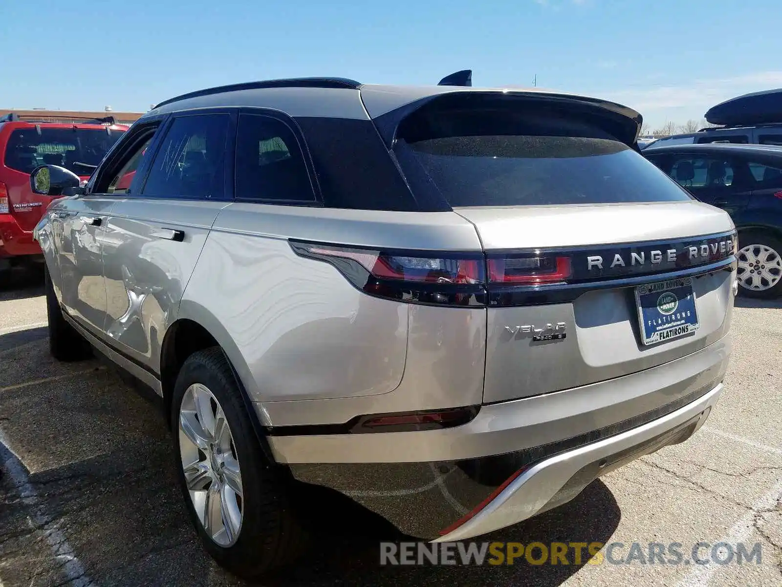 3 Photograph of a damaged car SALYB2FV6LA246909 LAND ROVER RANGEROVER 2020