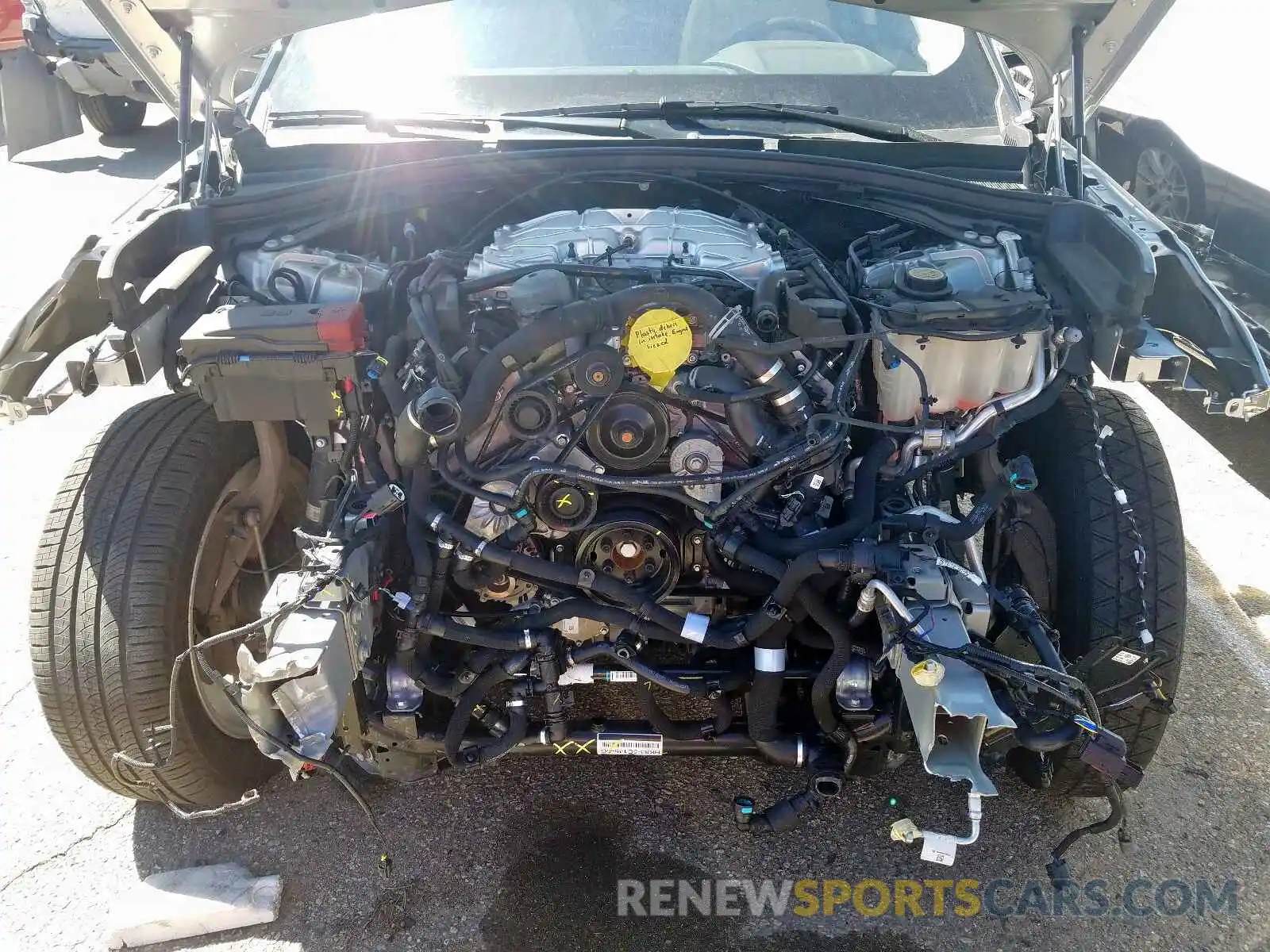 5 Photograph of a damaged car SALYB2FV6LA246909 LAND ROVER RANGEROVER 2020