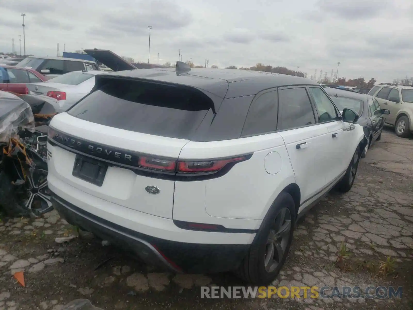 4 Фотография поврежденного автомобиля SALYK2EX1LA255150 LAND ROVER RANGEROVER 2020