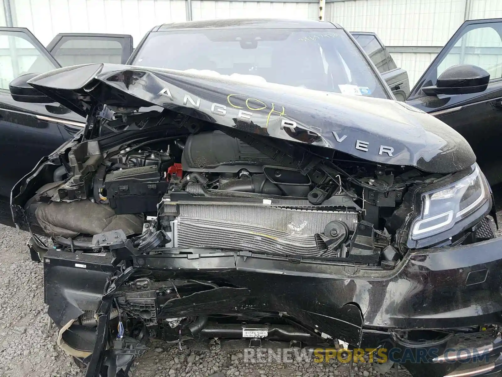 7 Photograph of a damaged car SALYK2EX2LA238227 LAND ROVER RANGEROVER 2020