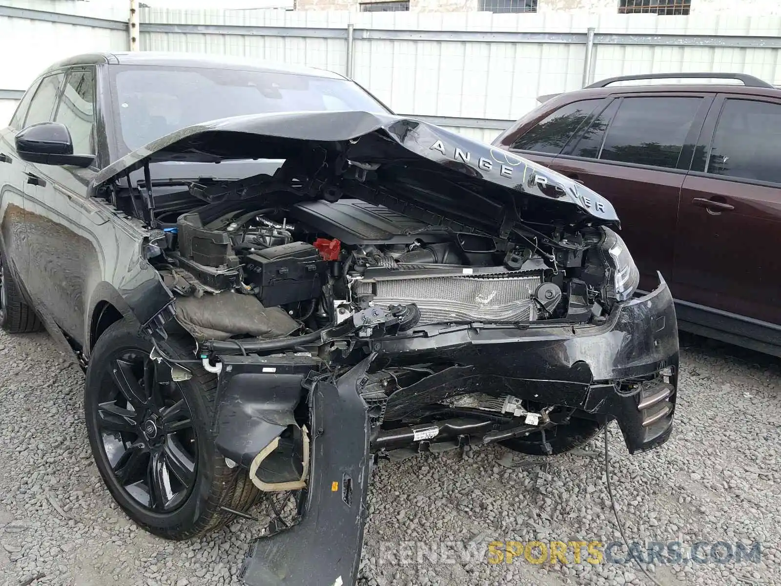 9 Photograph of a damaged car SALYK2EX2LA238227 LAND ROVER RANGEROVER 2020