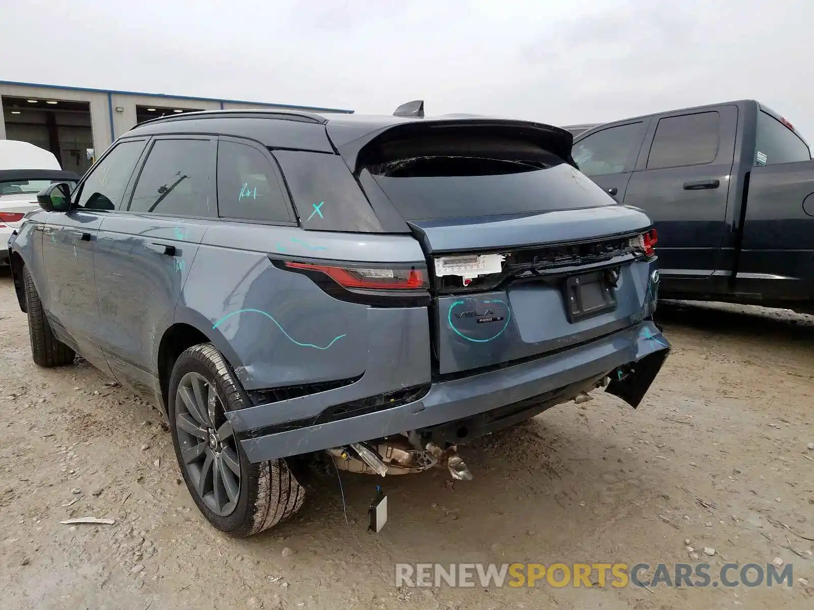 3 Photograph of a damaged car SALYK2EX2LA246487 LAND ROVER RANGEROVER 2020