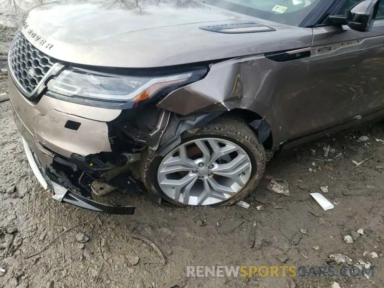 9 Photograph of a damaged car SALYK2EX2LA248028 LAND ROVER RANGEROVER 2020