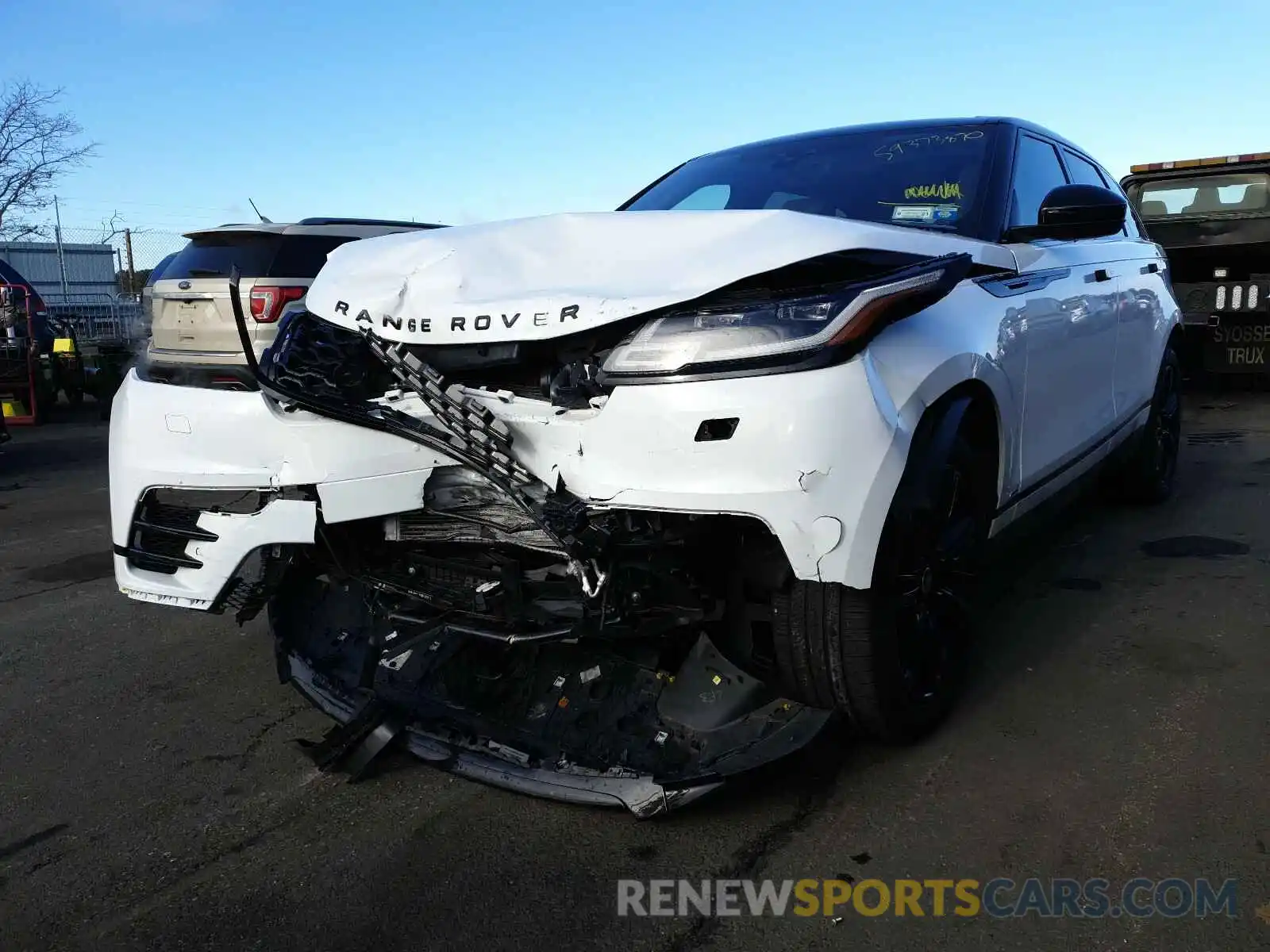 2 Photograph of a damaged car SALYK2EX2LA248224 LAND ROVER RANGEROVER 2020