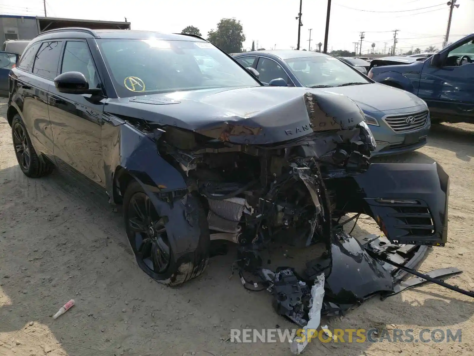 1 Photograph of a damaged car SALYK2EX3LA242884 LAND ROVER RANGEROVER 2020