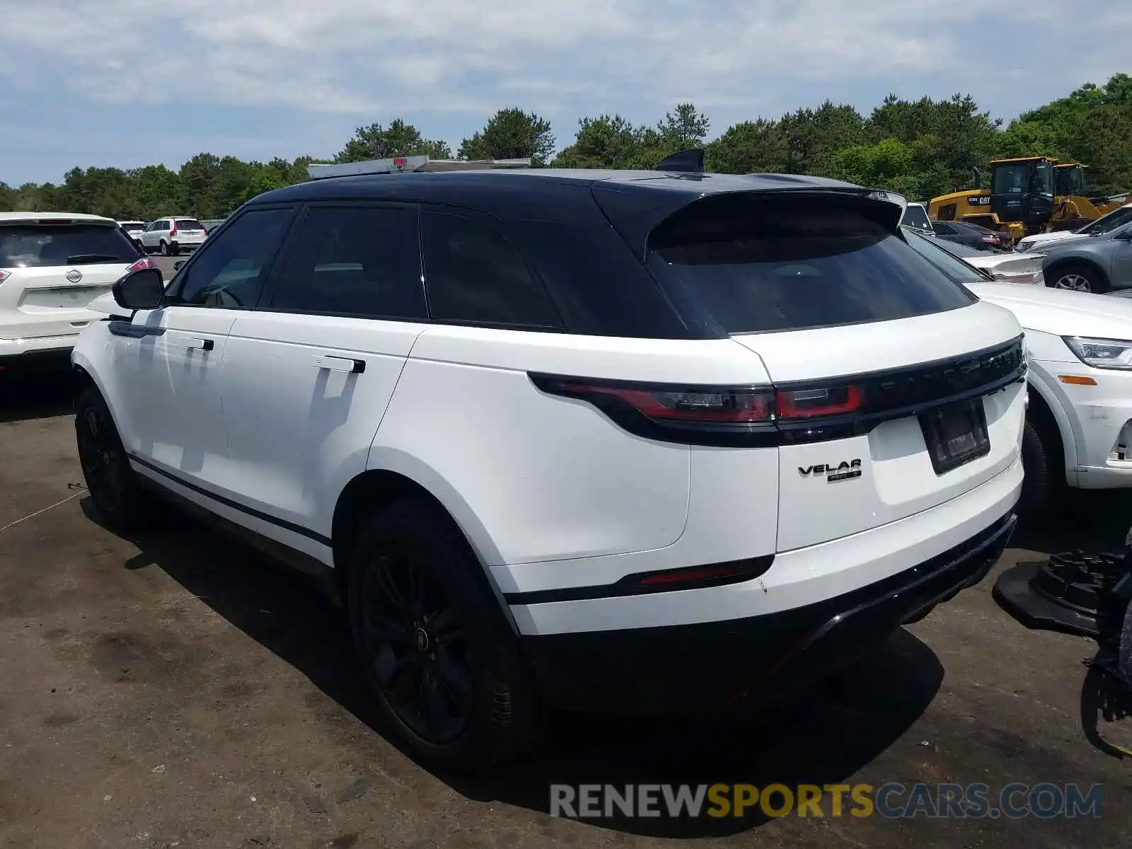 3 Photograph of a damaged car SALYK2EX3LA248765 LAND ROVER RANGEROVER 2020