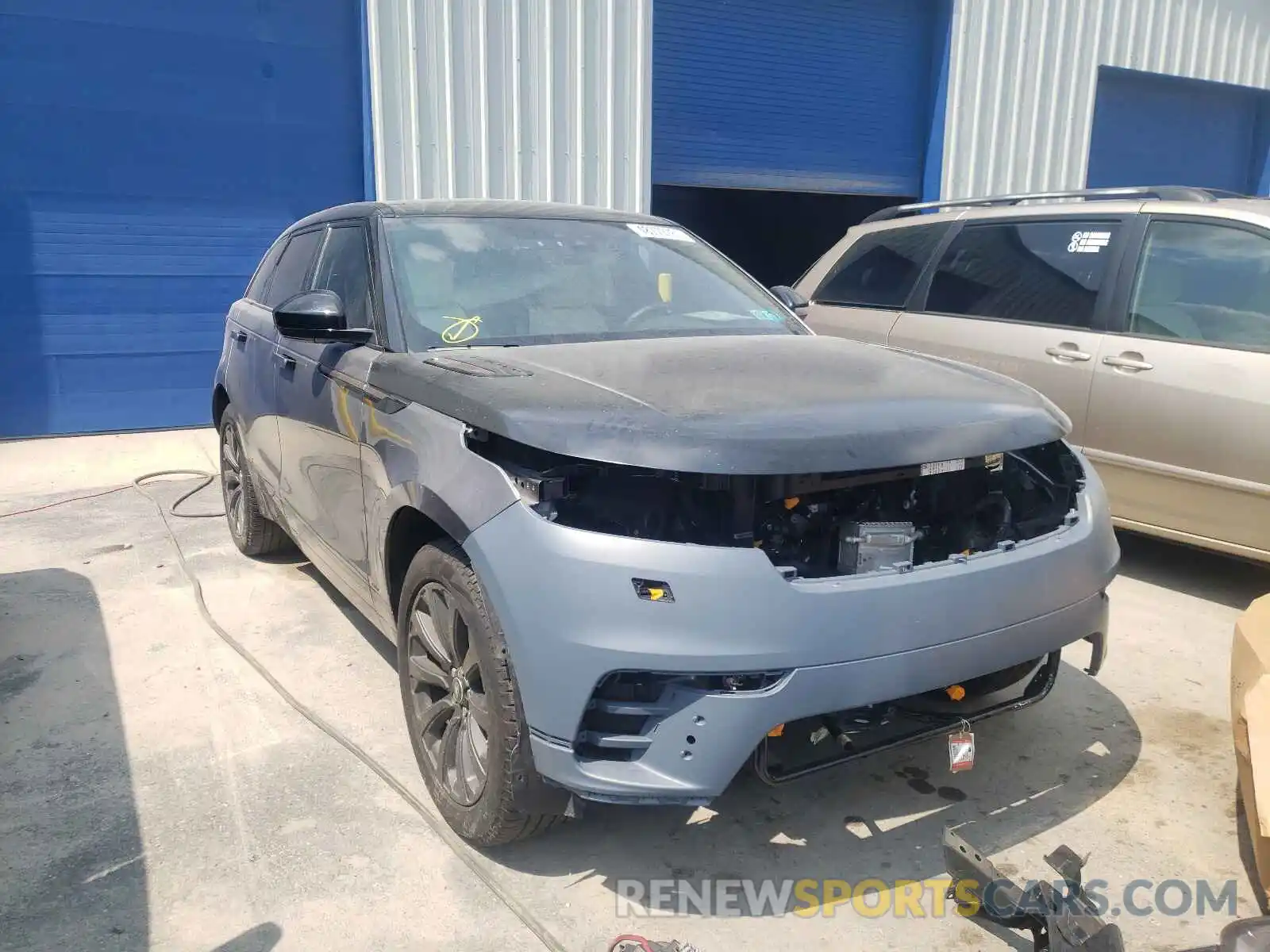 1 Photograph of a damaged car SALYK2EX3LA260821 LAND ROVER RANGEROVER 2020