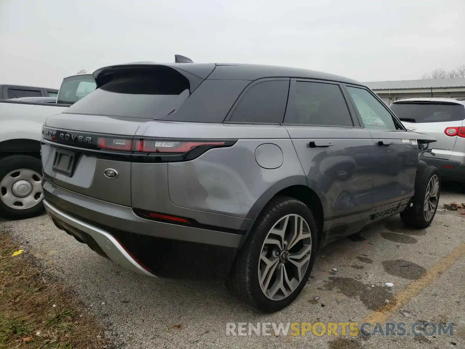 4 Photograph of a damaged car SALYK2EX4LA268233 LAND ROVER RANGEROVER 2020