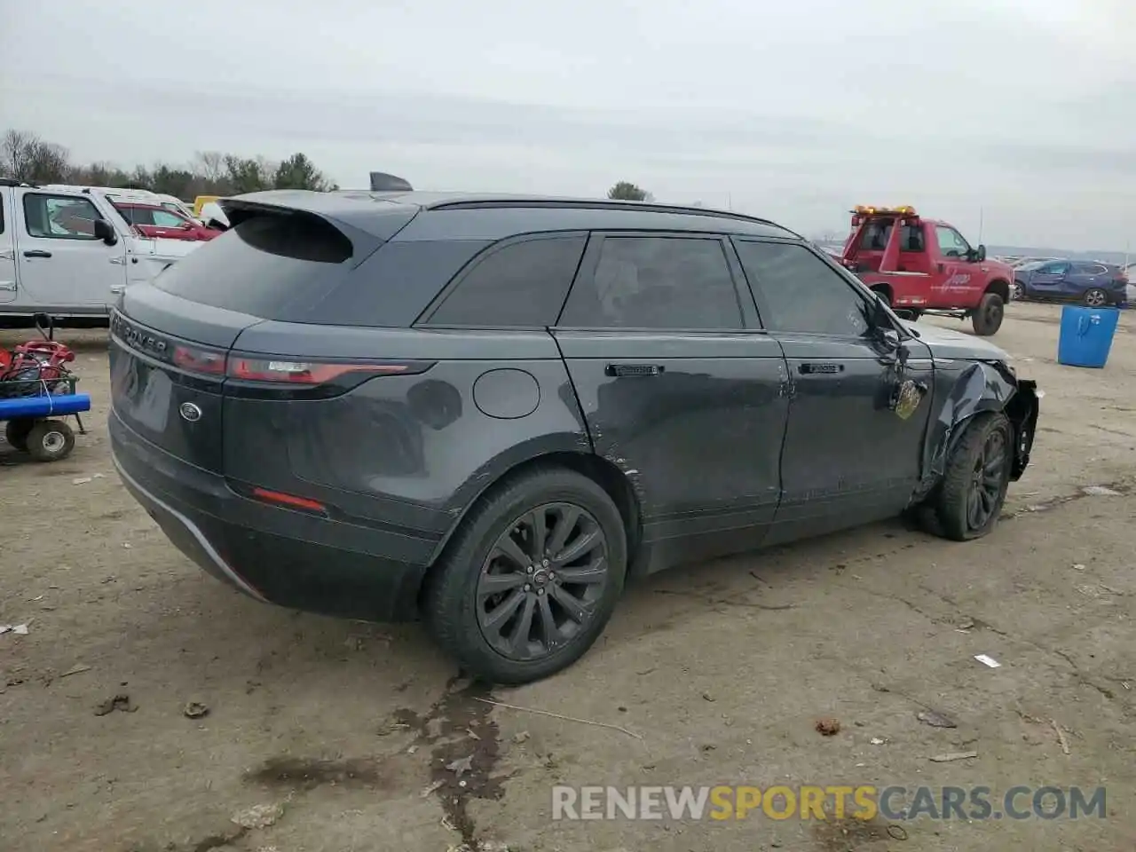 3 Photograph of a damaged car SALYK2EX5LA245690 LAND ROVER RANGEROVER 2020