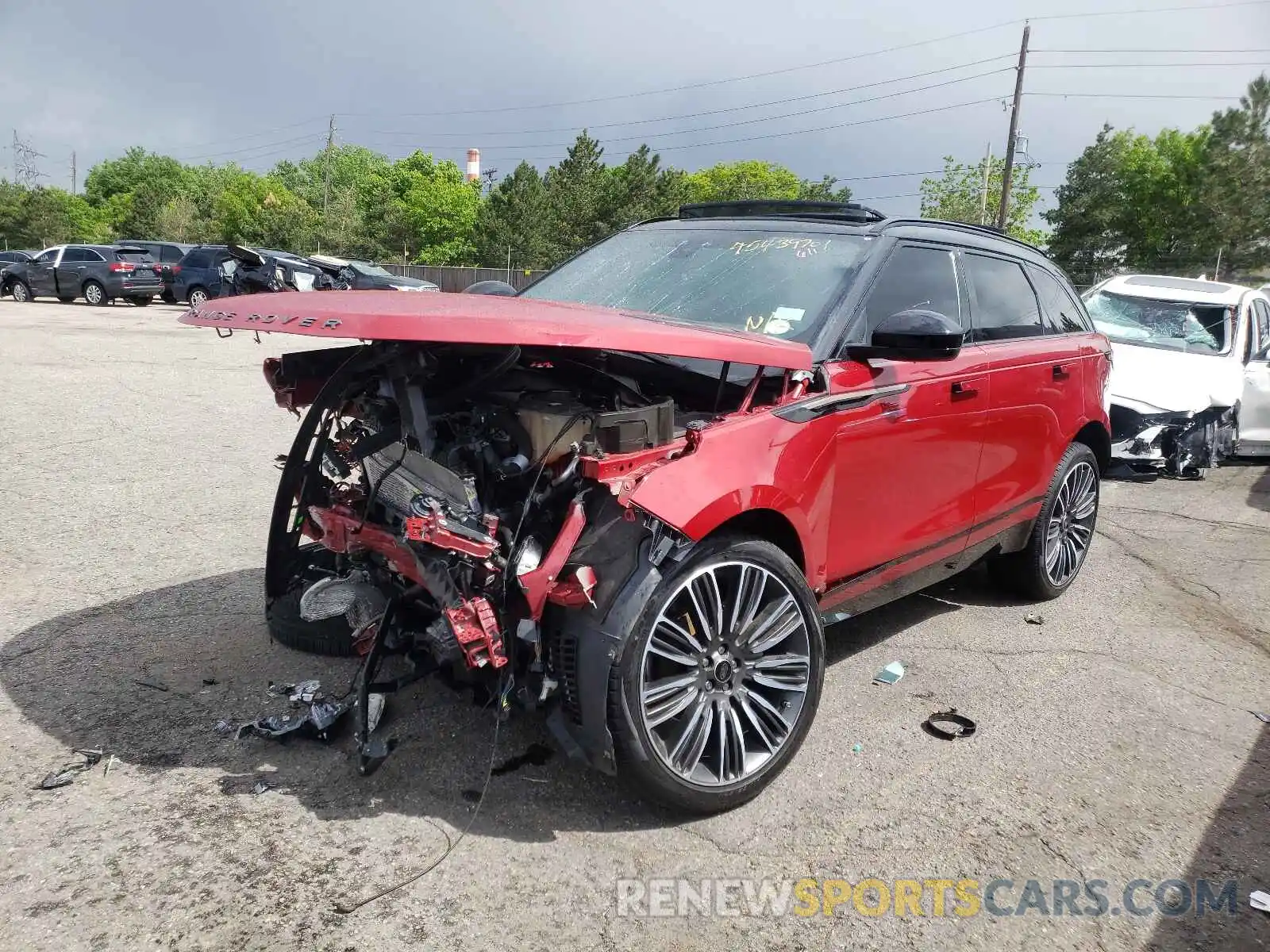 2 Photograph of a damaged car SALYK2EX5LA268743 LAND ROVER RANGEROVER 2020