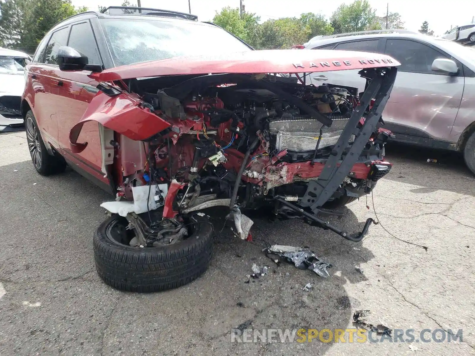 9 Photograph of a damaged car SALYK2EX5LA268743 LAND ROVER RANGEROVER 2020