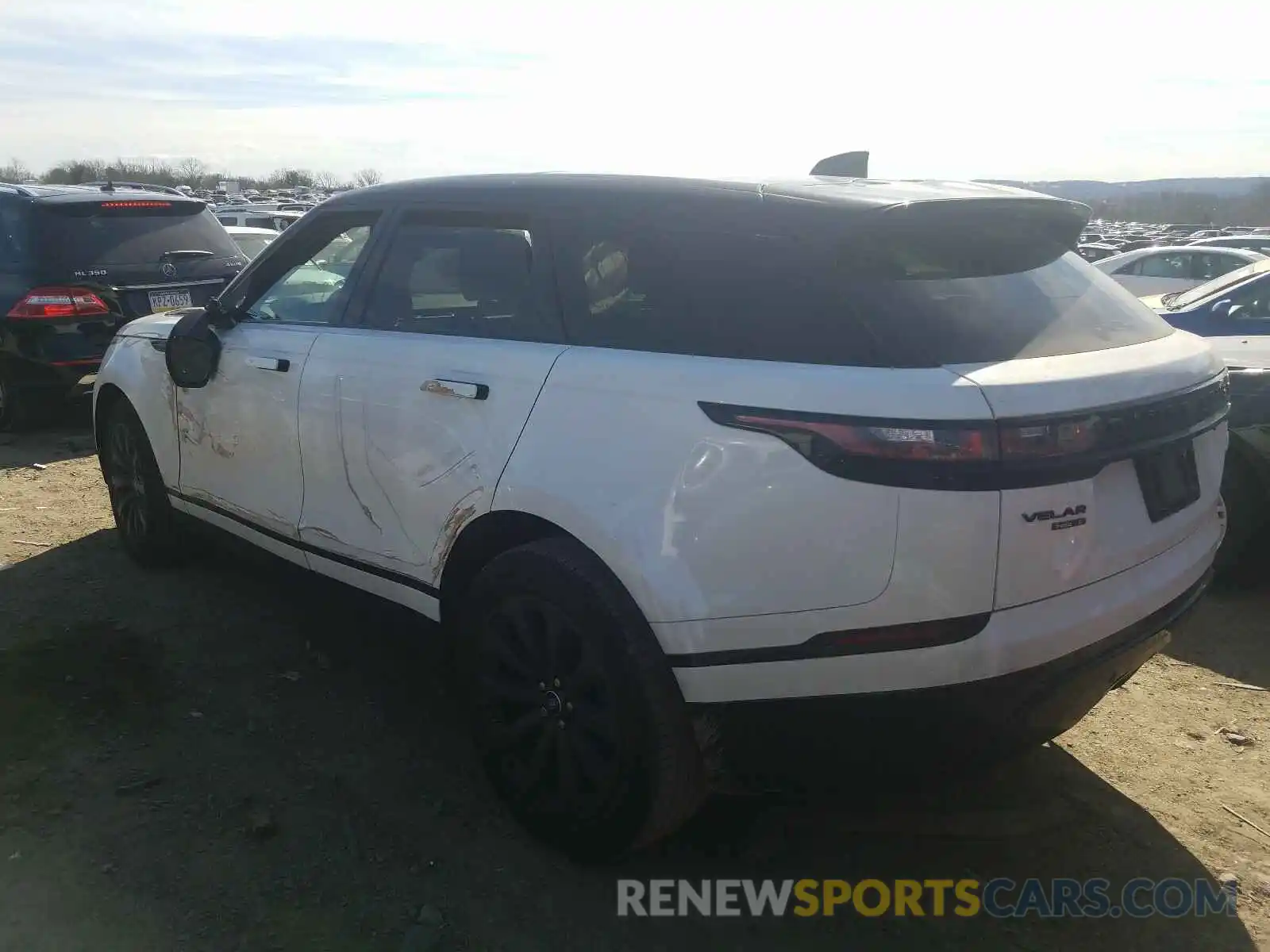 3 Photograph of a damaged car SALYK2EX5LA276695 LAND ROVER RANGEROVER 2020