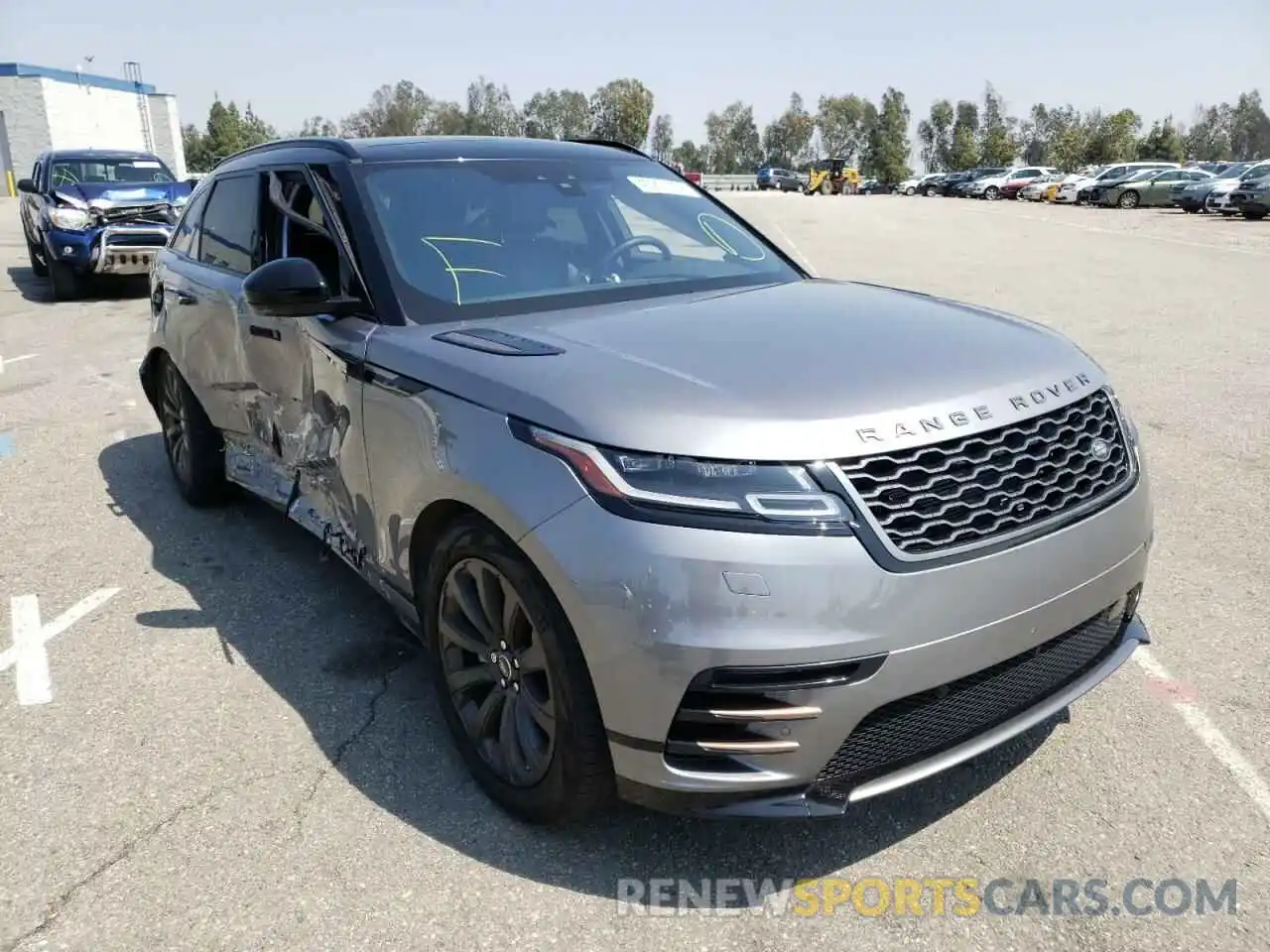 1 Photograph of a damaged car SALYK2EX5LA286000 LAND ROVER RANGEROVER 2020