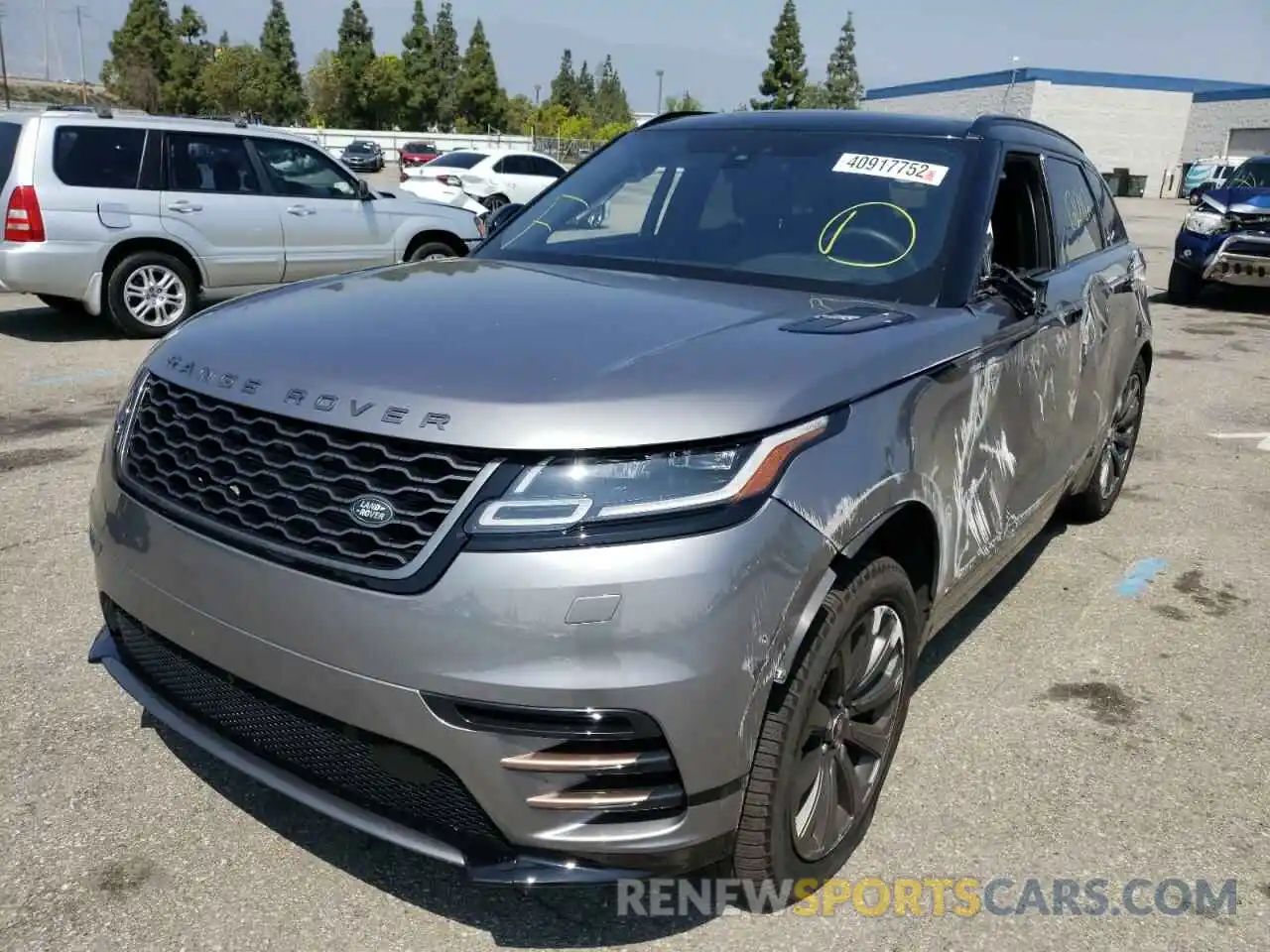 2 Photograph of a damaged car SALYK2EX5LA286000 LAND ROVER RANGEROVER 2020