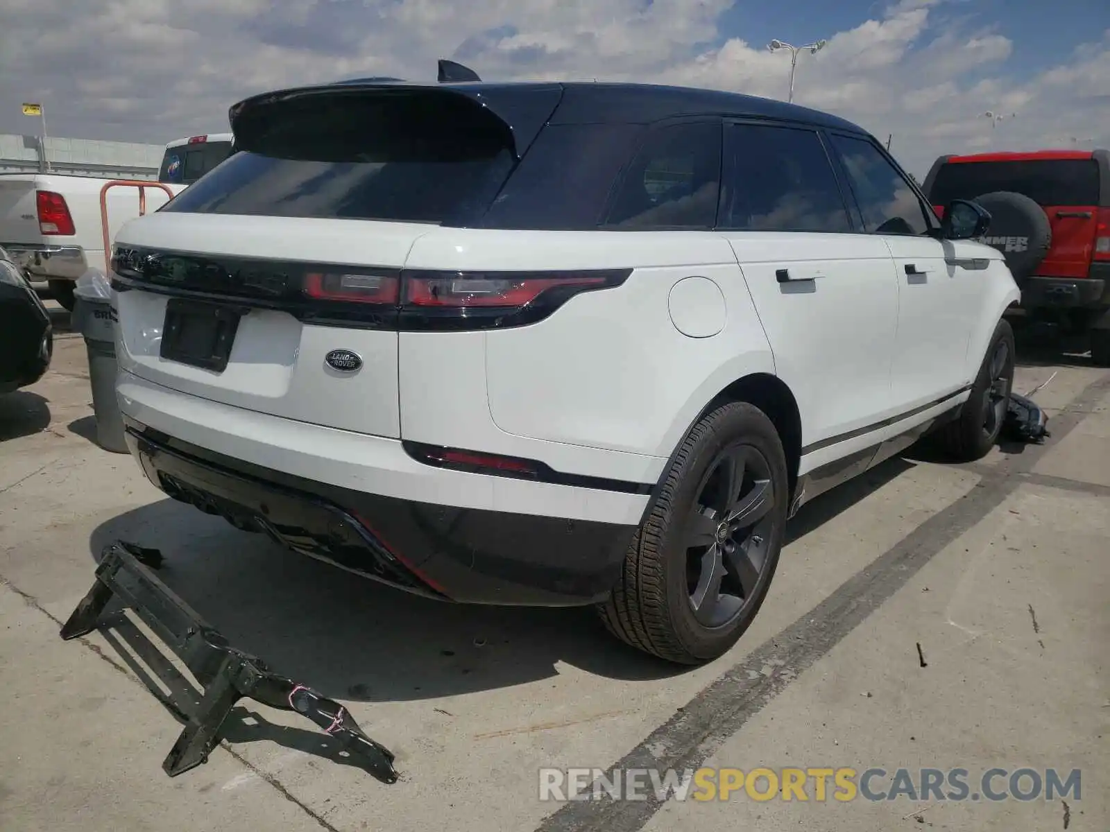 4 Photograph of a damaged car SALYK2EX6LA291450 LAND ROVER RANGEROVER 2020