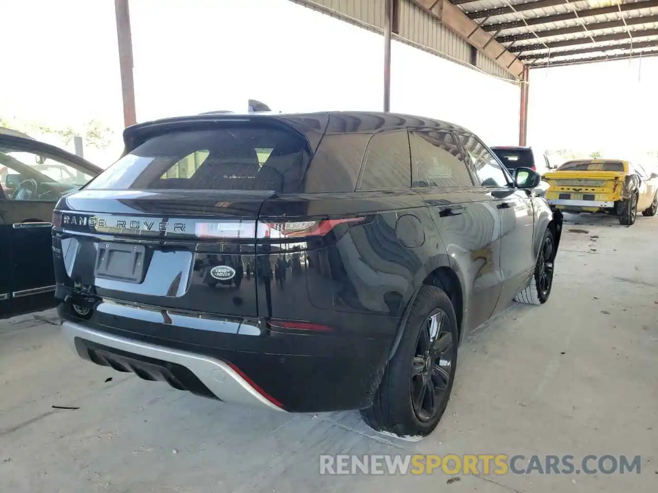 4 Photograph of a damaged car SALYK2EX6LA291738 LAND ROVER RANGEROVER 2020