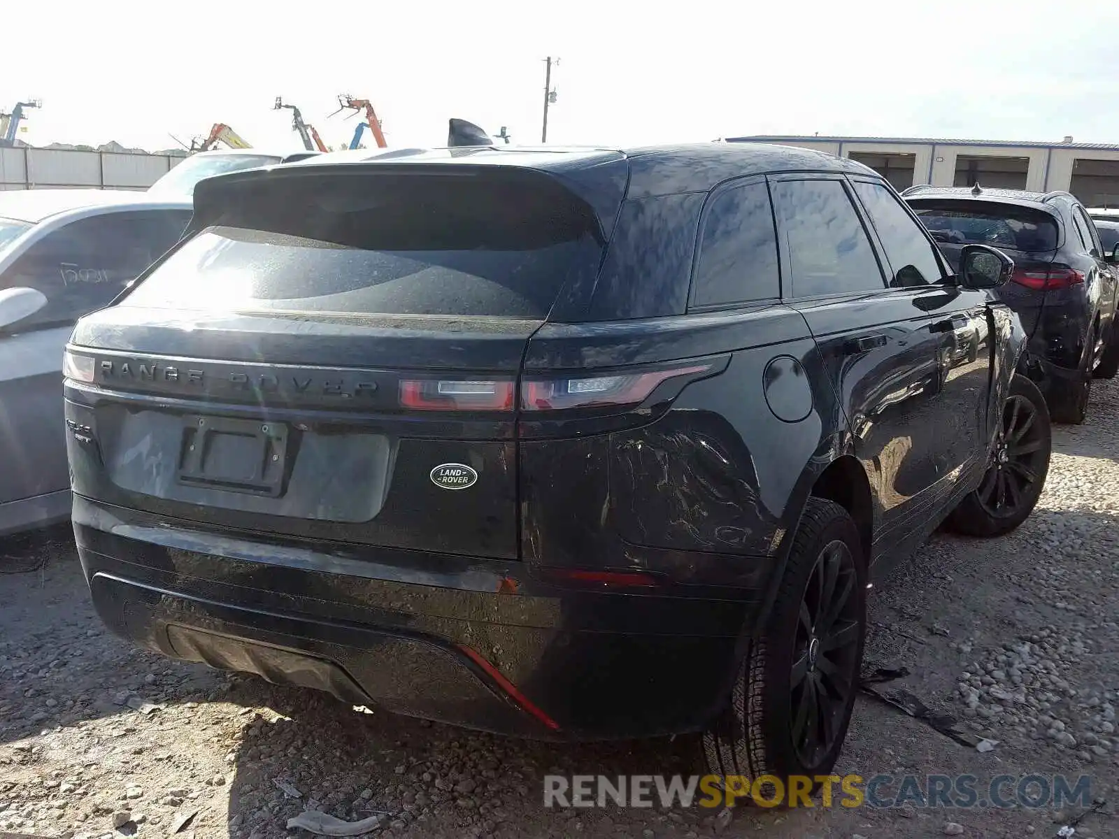 4 Photograph of a damaged car SALYK2EX7LA240782 LAND ROVER RANGEROVER 2020