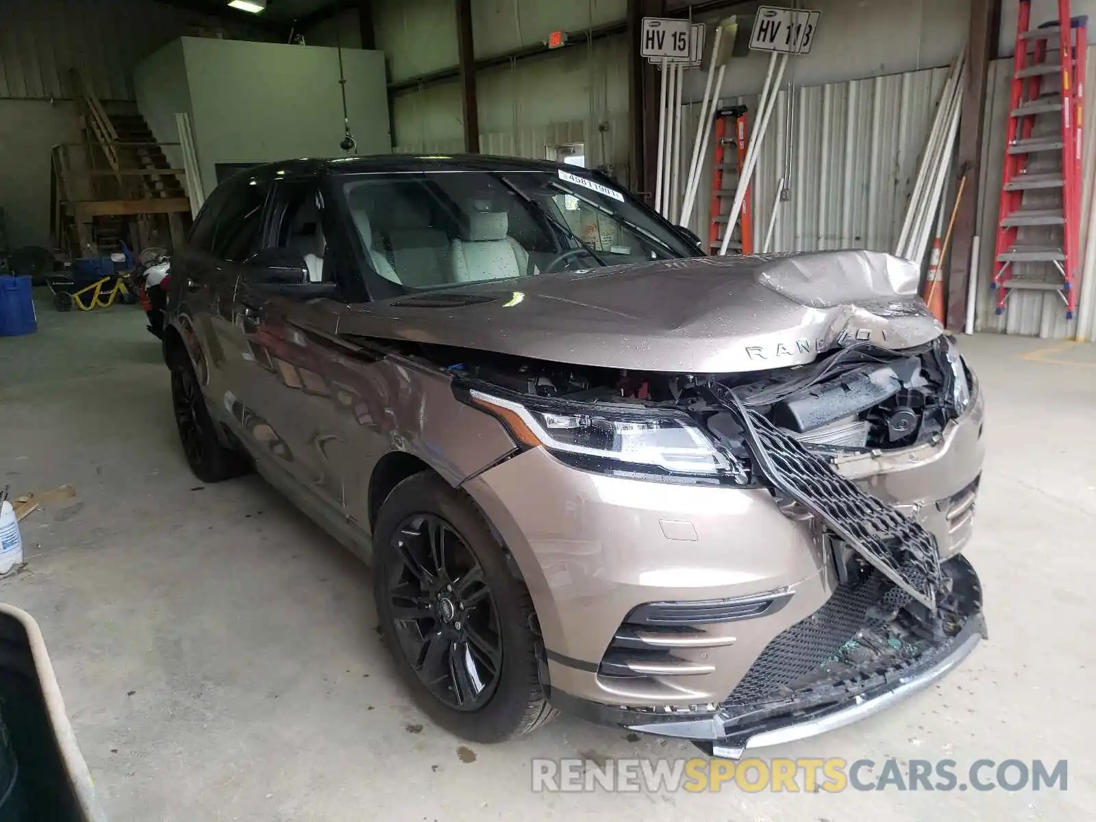 1 Photograph of a damaged car SALYK2EX7LA243097 LAND ROVER RANGEROVER 2020