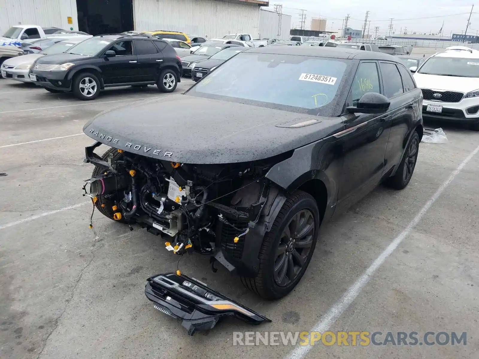 2 Photograph of a damaged car SALYK2EX7LA292686 LAND ROVER RANGEROVER 2020