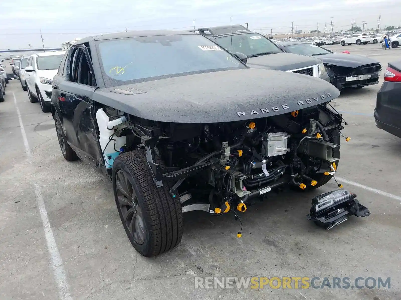 9 Photograph of a damaged car SALYK2EX7LA292686 LAND ROVER RANGEROVER 2020