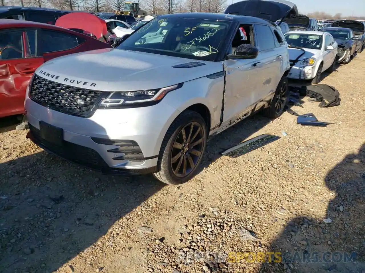 2 Photograph of a damaged car SALYK2EX8LA240208 LAND ROVER RANGEROVER 2020