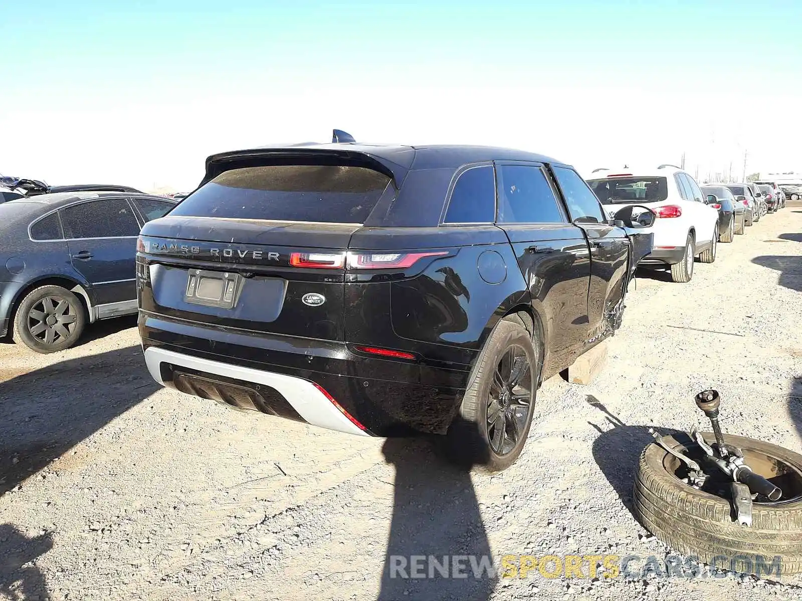 4 Photograph of a damaged car SALYK2EX8LA269157 LAND ROVER RANGEROVER 2020