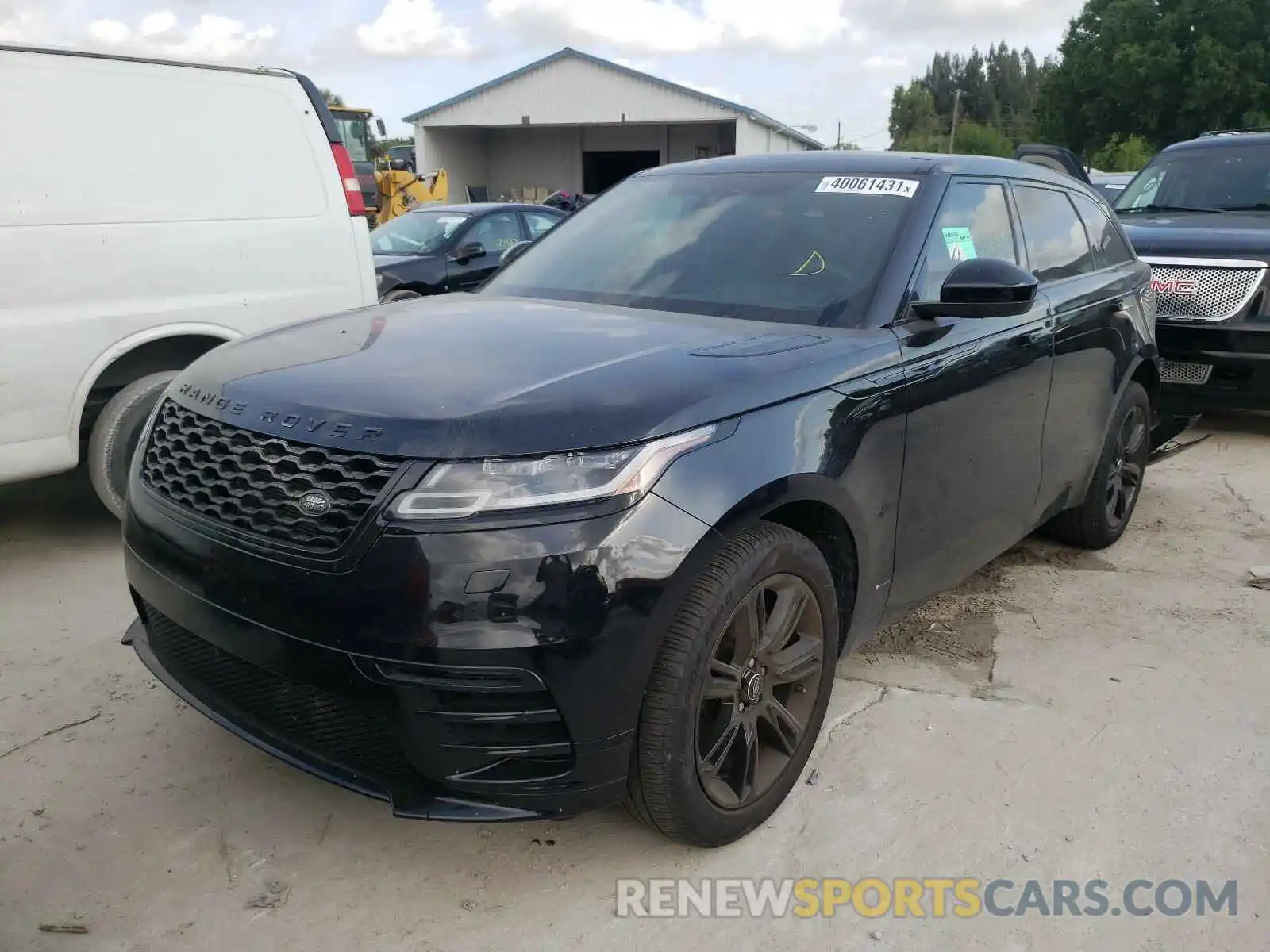 2 Photograph of a damaged car SALYK2EX8LA277887 LAND ROVER RANGEROVER 2020