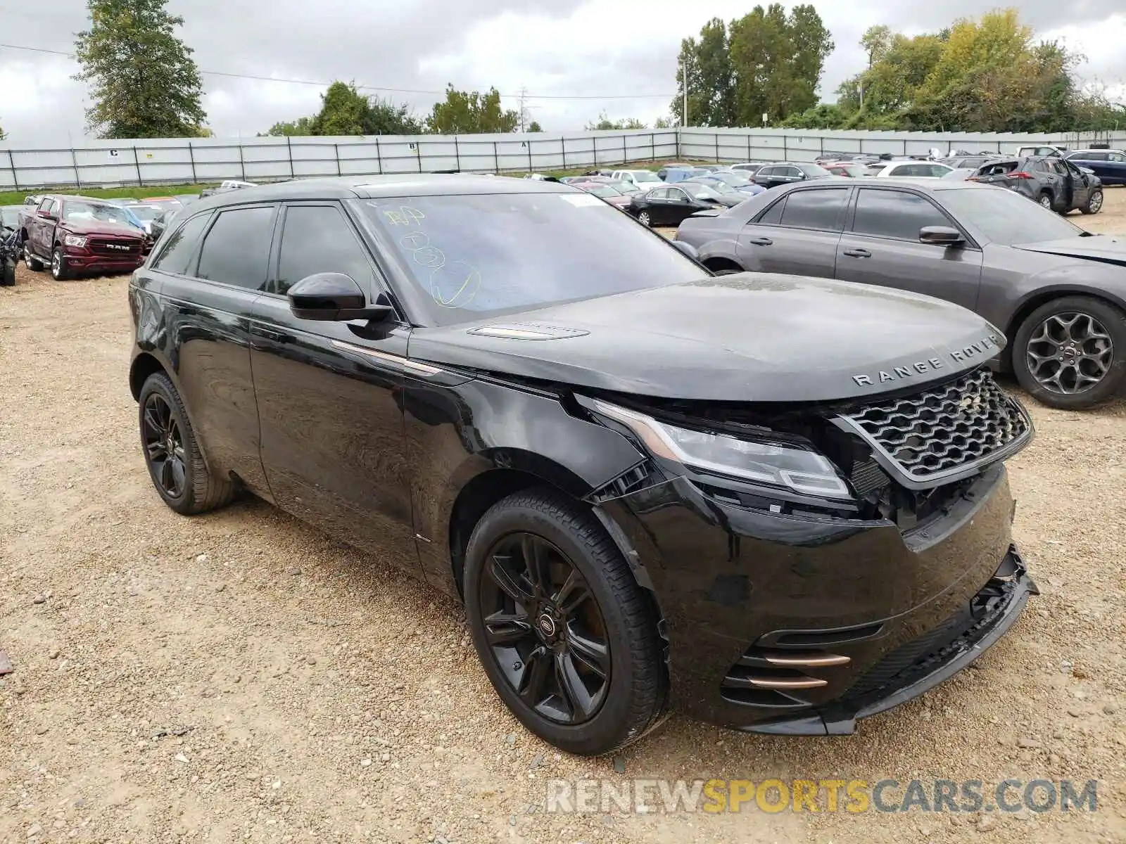 1 Photograph of a damaged car SALYK2EX8LA295953 LAND ROVER RANGEROVER 2020