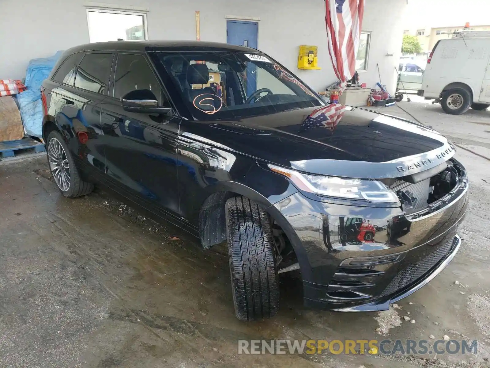 1 Photograph of a damaged car SALYK2EX9LA242971 LAND ROVER RANGEROVER 2020