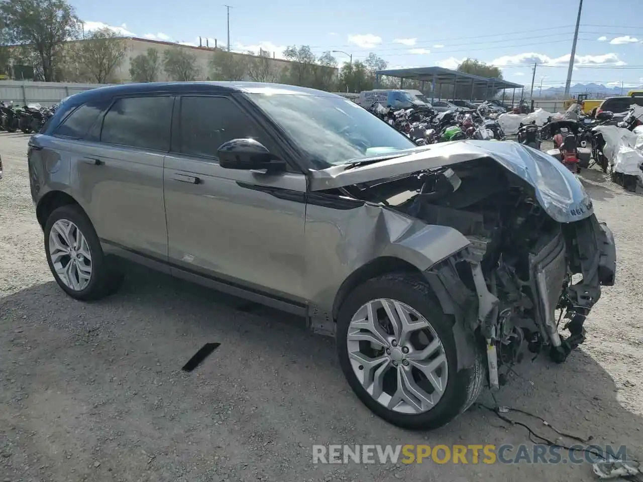 4 Photograph of a damaged car SALYK2EX9LA244767 LAND ROVER RANGEROVER 2020