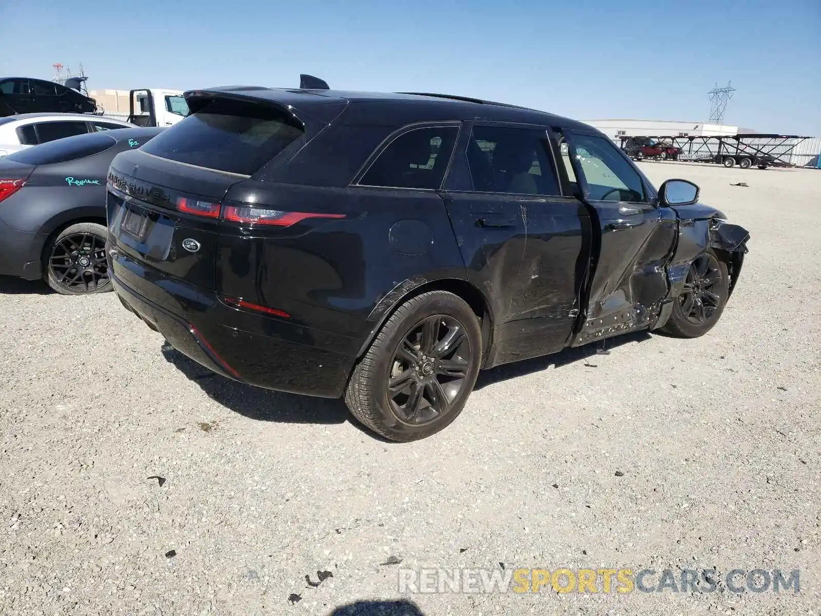 4 Photograph of a damaged car SALYK2EX9LA291667 LAND ROVER RANGEROVER 2020