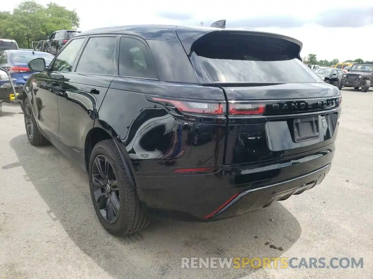 3 Photograph of a damaged car SALYK2EX9LA292625 LAND ROVER RANGEROVER 2020