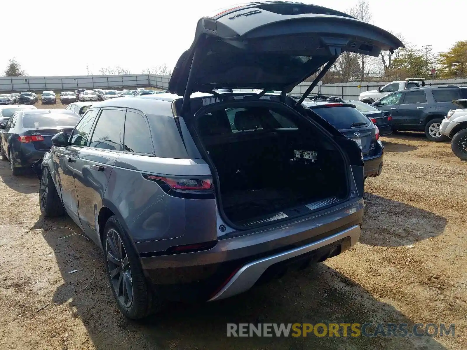 3 Photograph of a damaged car SALYK2EXXLA245670 LAND ROVER RANGEROVER 2020