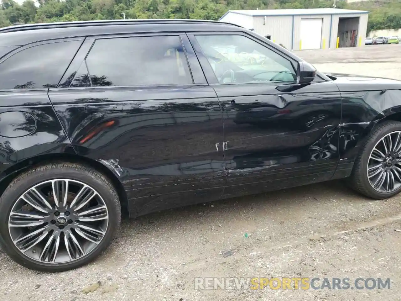 9 Photograph of a damaged car SALYK2EXXLA269239 LAND ROVER RANGEROVER 2020