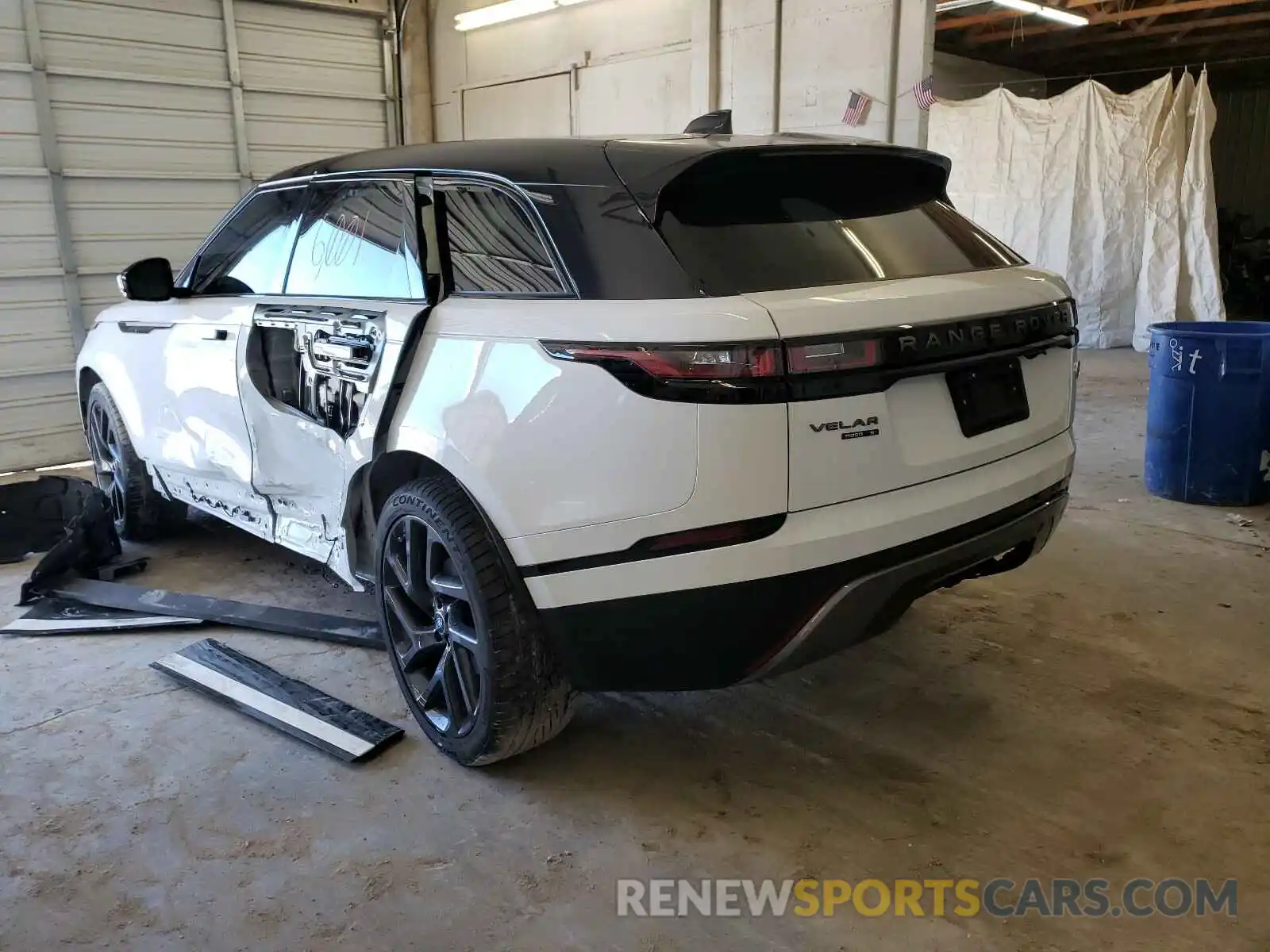 3 Photograph of a damaged car SALYK2EXXLA277342 LAND ROVER RANGEROVER 2020