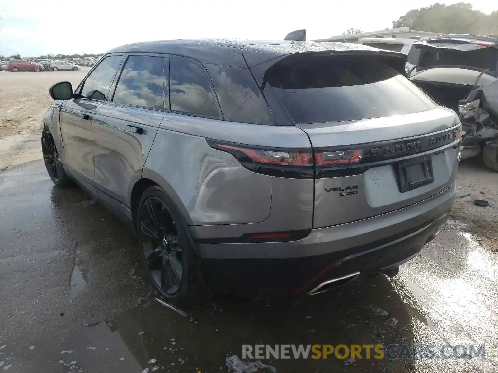 3 Photograph of a damaged car SALYK2FV0LA238207 LAND ROVER RANGEROVER 2020